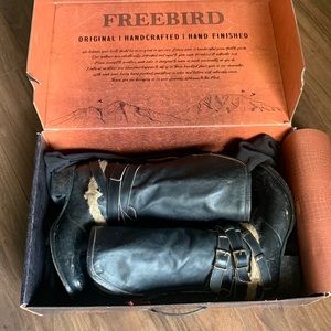 Pre-Owned FREEBIRD “Drove” black leather boots. Zipper back | all leather boot
